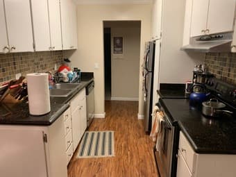 Room for rent in Mountain View (2BD/1.5BA) 1