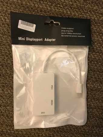 MacBook Pro Adapter 1