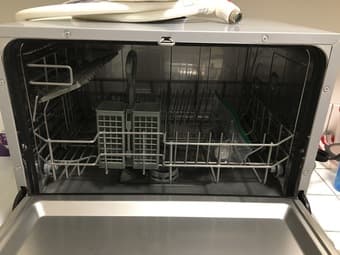 Edgestar DWP61ES Countertop Dishwasher 2