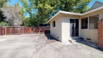 Cozy home with incredible roommates. Come meet us! 1