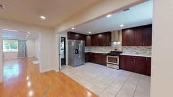 Room for rent in beautiful house :) 2
