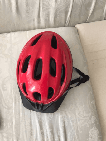 Moving sale: assorted small items 3