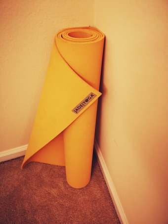 Yade Yoga Harmony mat yellow 1