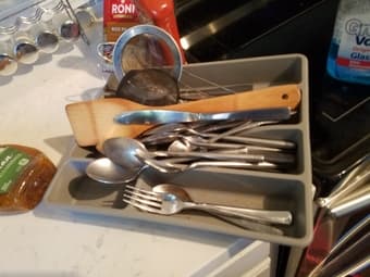 Cutlery set (spoon, forks, knives etc) and spice holder 2