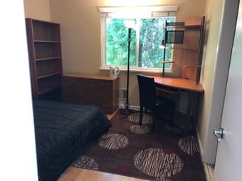 Furnished room for long term in Menlo Park Willows available Sept. 1st 2