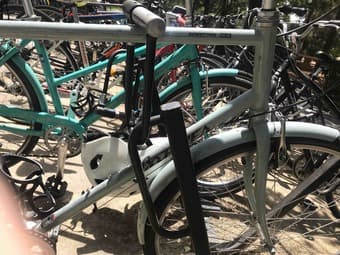 Breezer Downtown EX bike w/ lock, baskets, helmet. Single-owner, 4 yo 3