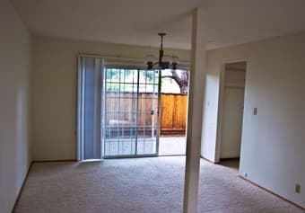 Large Master BR in Mountain View near Castro St. 2
