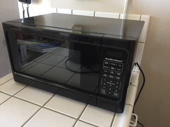 Hamilton Beach microwave oven. 90% new. Bought at Walmart in June. 2