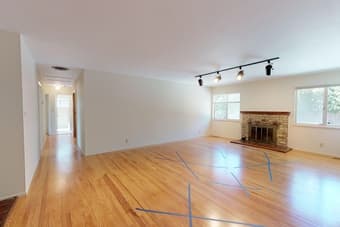 Cozy home with incredible roommates. Come meet us! 3