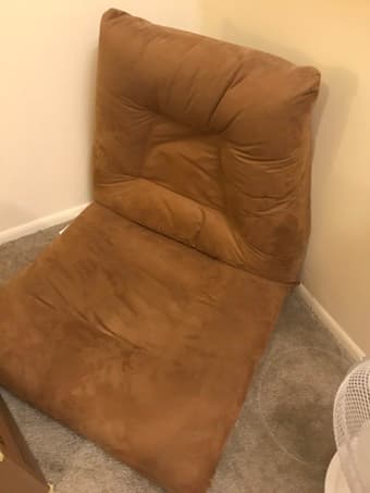 Adjustable 5-Position Folding Floor Chair 1