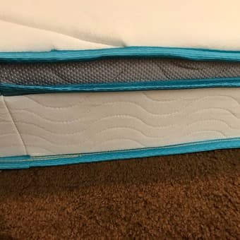 Linenspa Hybrid Twin-XL mattress - Moving out sale !!! 2