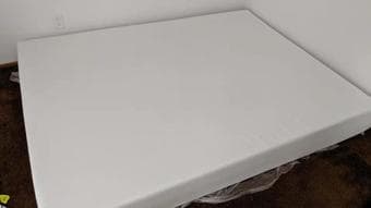 8 inch Queen size memory foam mattress 1