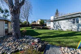 We have a beautiful, large room available in our gorgeous Redwood City 2