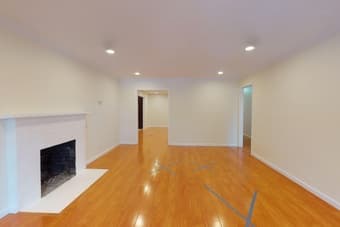 Room for rent in beautiful house :) 2