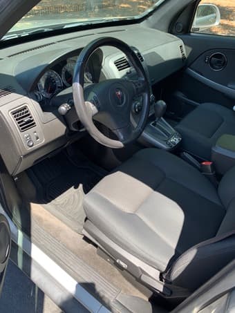 2006 Pontiac Torrent - 103k miles 3