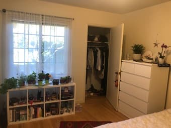 Private room for rent in a quaint 4-bedroom Palo Alto Home 1