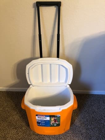 Coleman Roller cooler 16 quart 1
