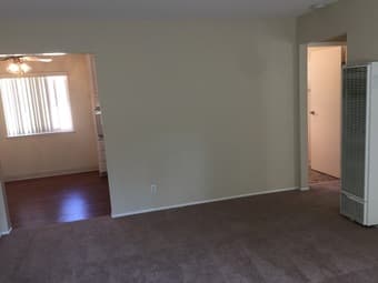 Master bedroom in 2-bed apartment in Menlo Park 1