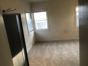 Renovated Bedroom Available in Central Menlo Park (2mi. From Stanford) 2