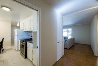 Great location in Sunnyvale - room for rent 1