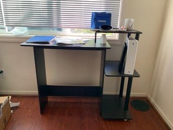 Computer desk 1