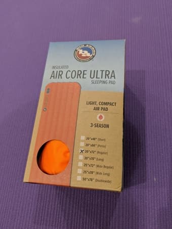 Inflatable sleeping pad for backpacking 1