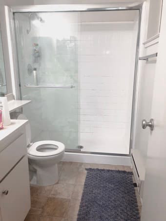 Private room w/bath in beautiful MV complex with pool, near Google 3