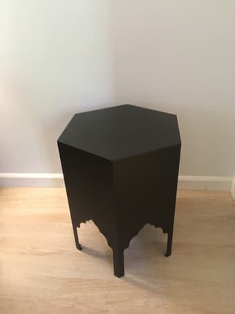 metal hexagon accent table 1