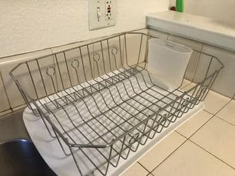 Rubbermaid dish drainer and drain board 2