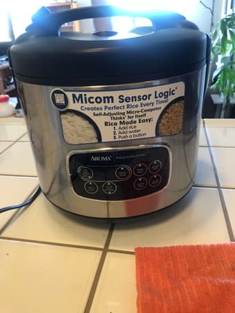 Rice cooker 1