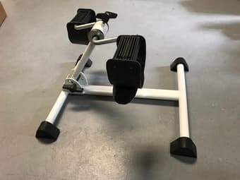 Work out while you work! Under desk pedals 1