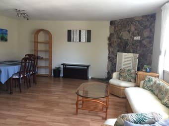 Spacious Private Bedrooms w/ Bath in Beautiful Sunnyvale Townhouse 1
