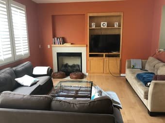 $1150/month - Large room for rent in EPA (available Oct. 8) 1