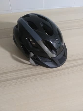 Adult bike helmet 1