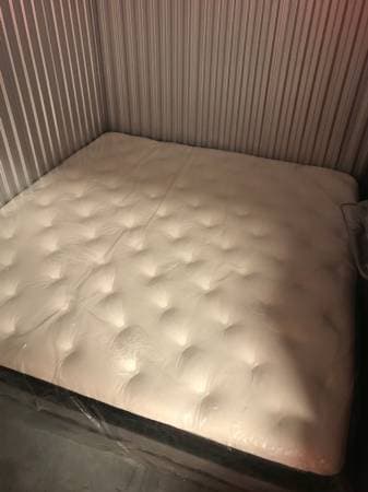 King Size Mattress For Sale 2