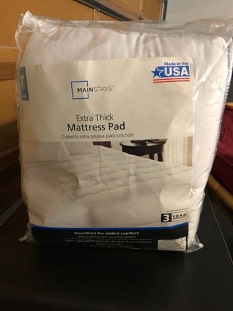 For sale: 2-in mattress topper and mattress cover 2