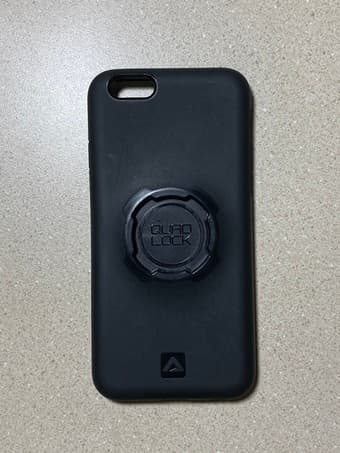 Quadlock case for iPhone 6/6S 1