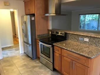 Hello Future Roommate - Big Room for Rent 1