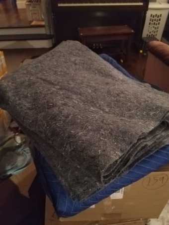 Moving blankets 1