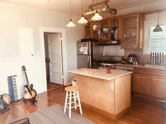 Sublet in Fully Furnished Private Room, Oct 21- Nov 12 (SOMA) 1