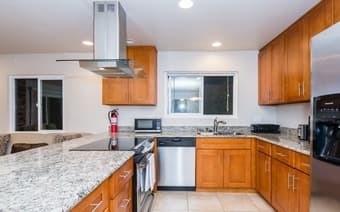 Beautiful home located in Mountain View 1