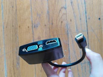 Mini DisplayPort to HDMI VGA Adapter 1