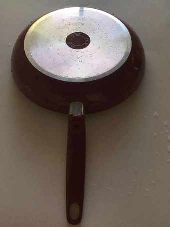 Pan, Plates, Bowls for sale 2