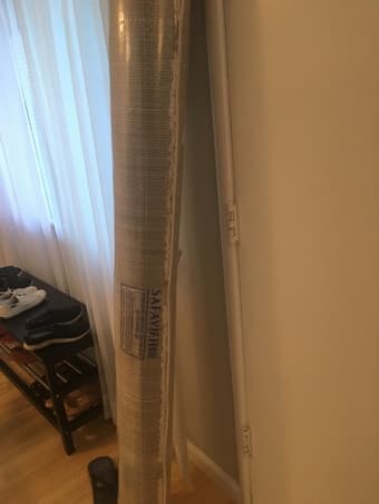 Beautiful new 6' by 9' ivory carpet for sale 2