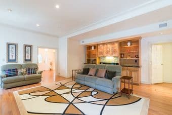 Spacious, beautiful home in the heart of Redwood City 2