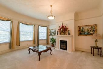 Spacious, beautiful home in the heart of Redwood City 3