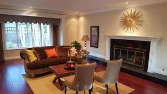 Seeking a roommate room available in Cool house 2
