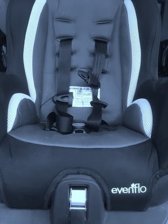 $25 Car seat available, excellent condition 1
