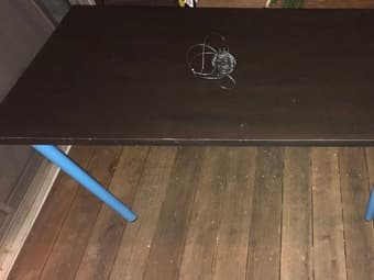 Desk/table $15 1
