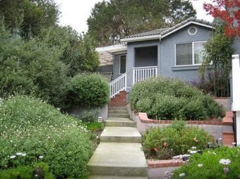Seeking new housemate to join the facebook mansion! 1
